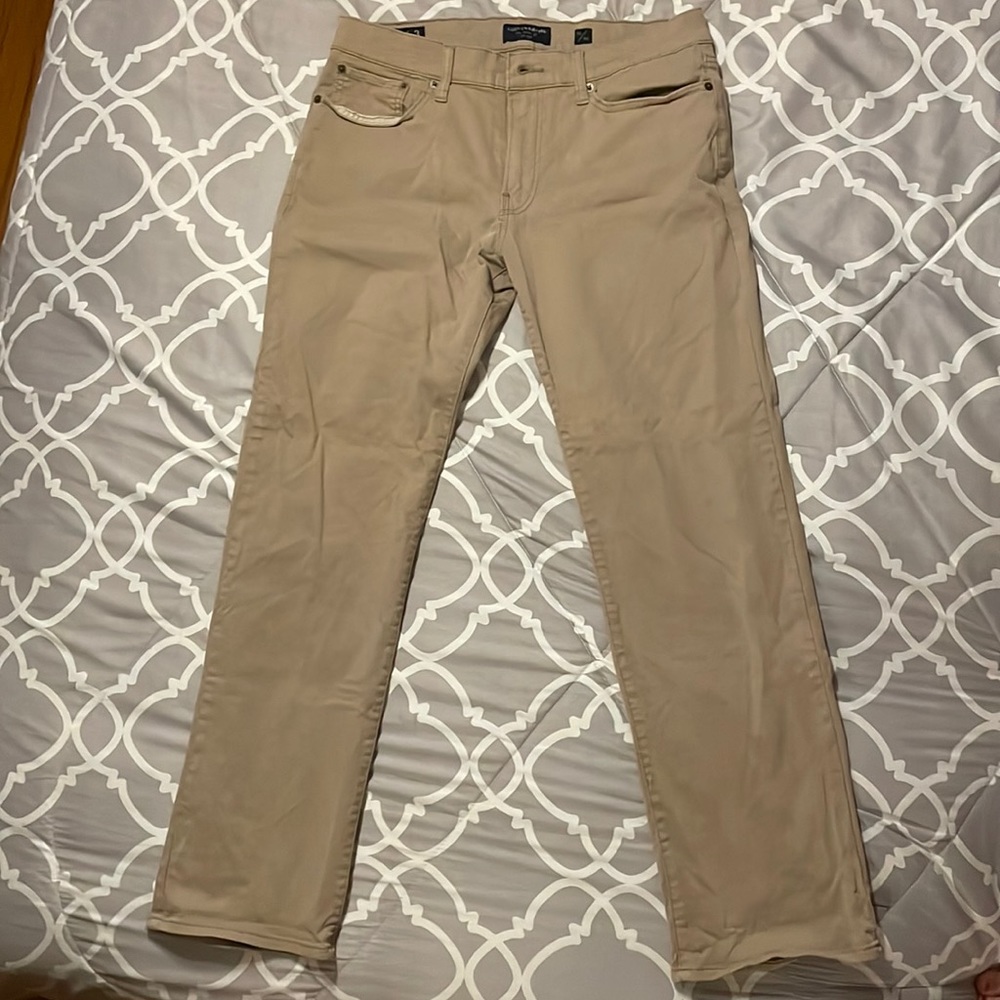Men’s khaki lucky brand pants